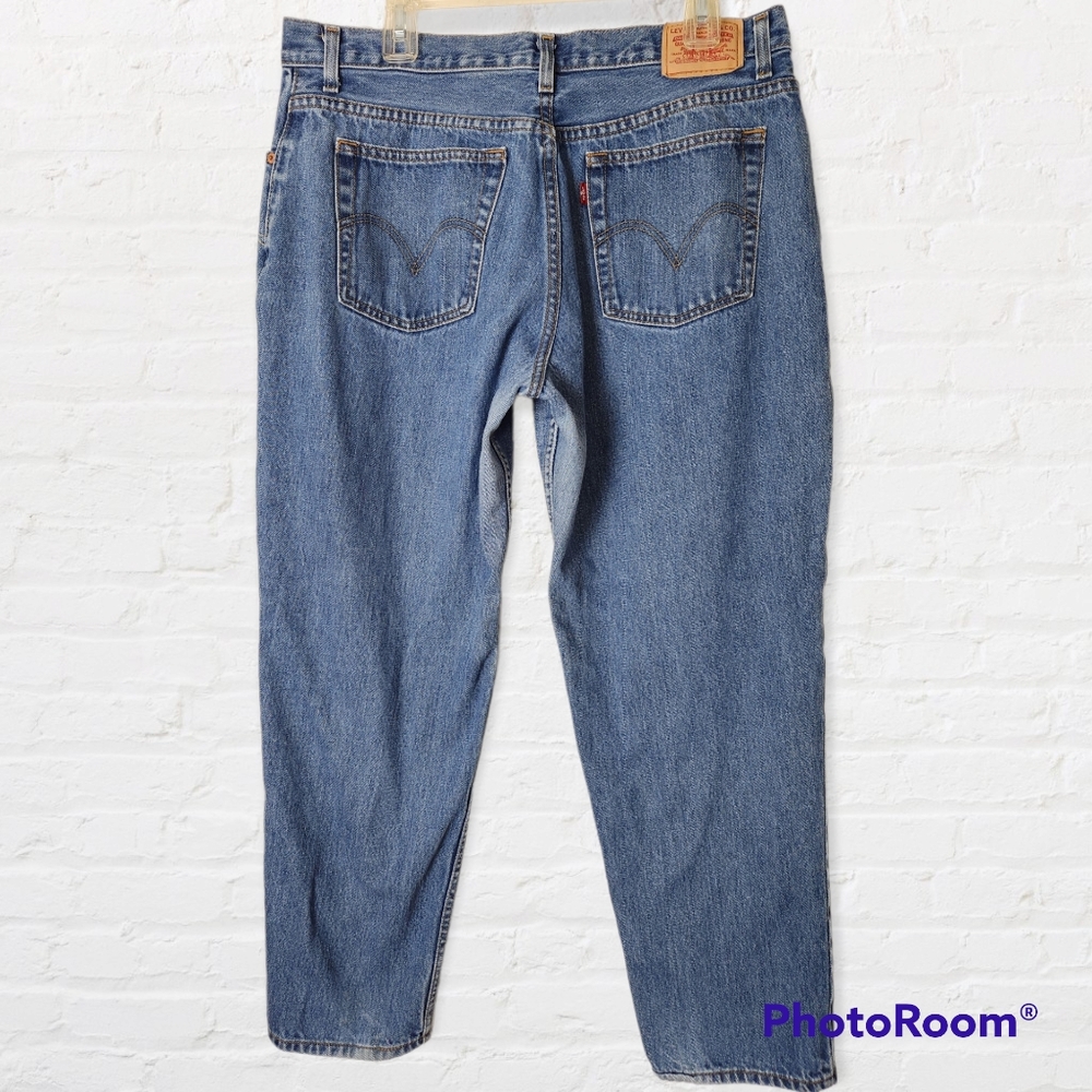 Levi's relaxed fit tapered 550 jeans size 18